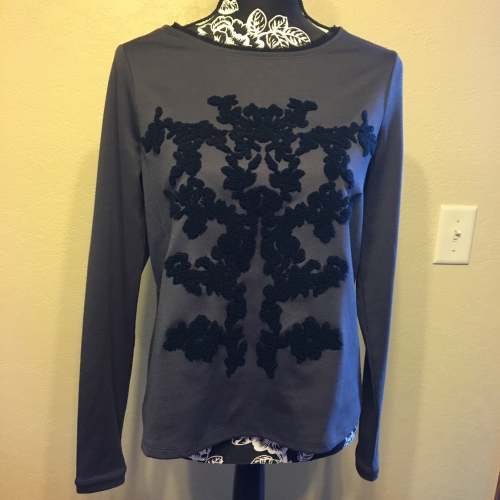 XS SIMPLY VERA VERA WANG CHARCOAL & BLACK RAISED FRONT DETAILING STRETCHY TOP